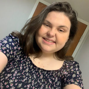 Meet your Posher, Abby